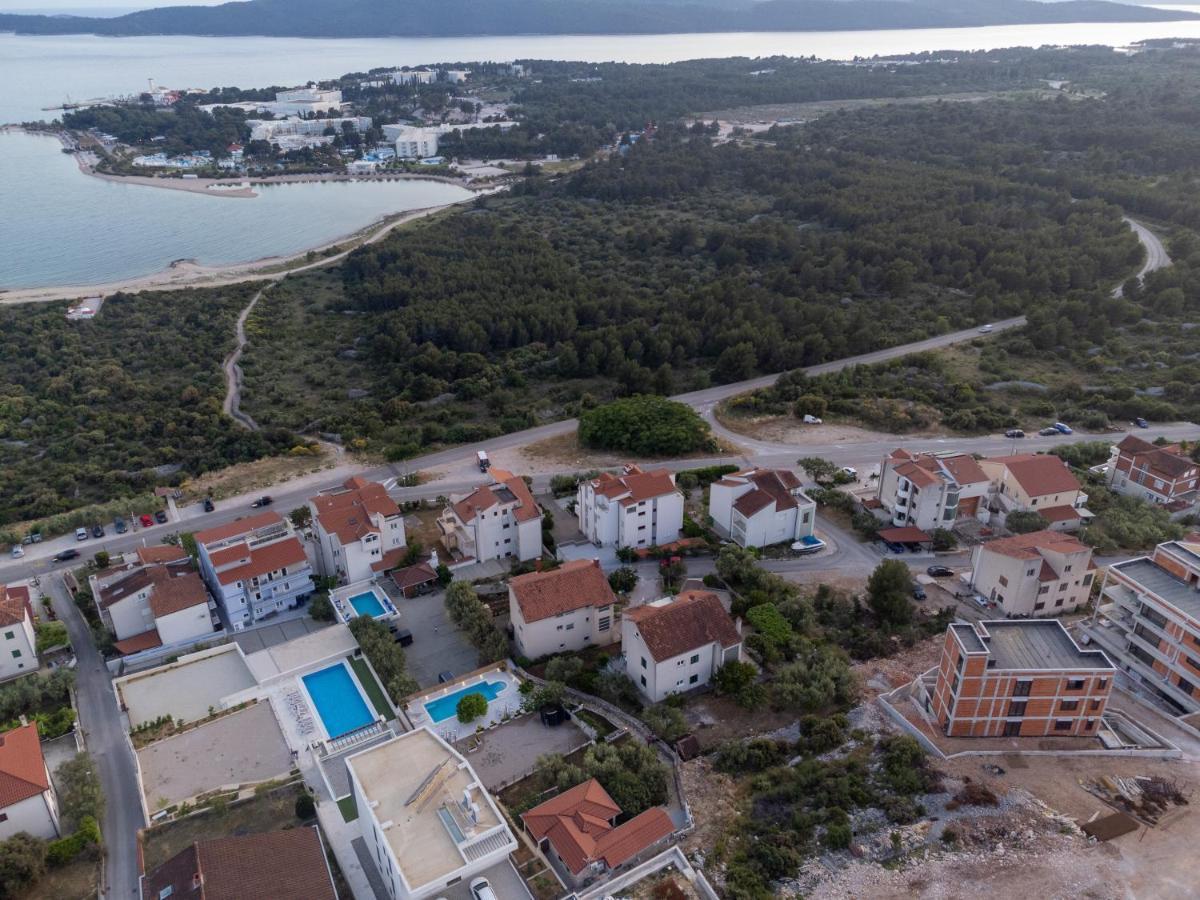 Villa Sun Gardens Šibenik Exterior foto